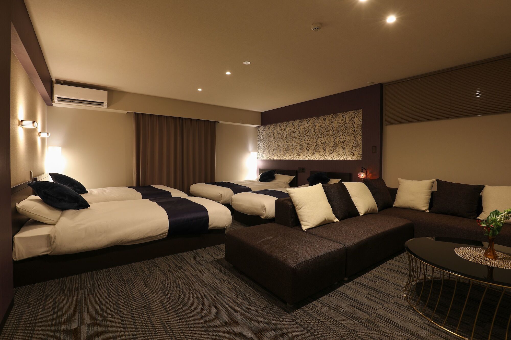 Aparthotel Grand Base Hakata à Fukuoka  Extérieur photo